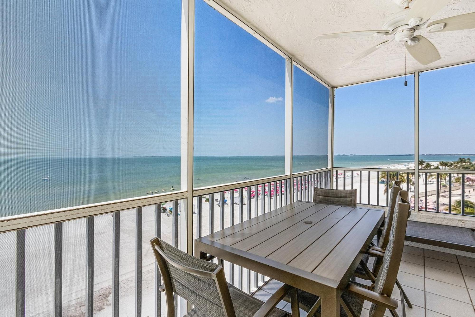 Fantastic Gulf Front Condo On The North End Of The Island - Beach Villas # 504 Condo Fort Myers Beach Exterior photo